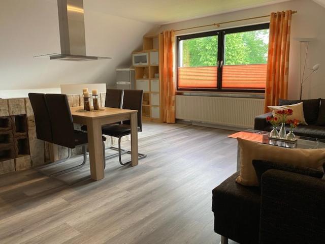 Ferienwohnung Viezens Neustadt am Rübenberge Buitenkant foto